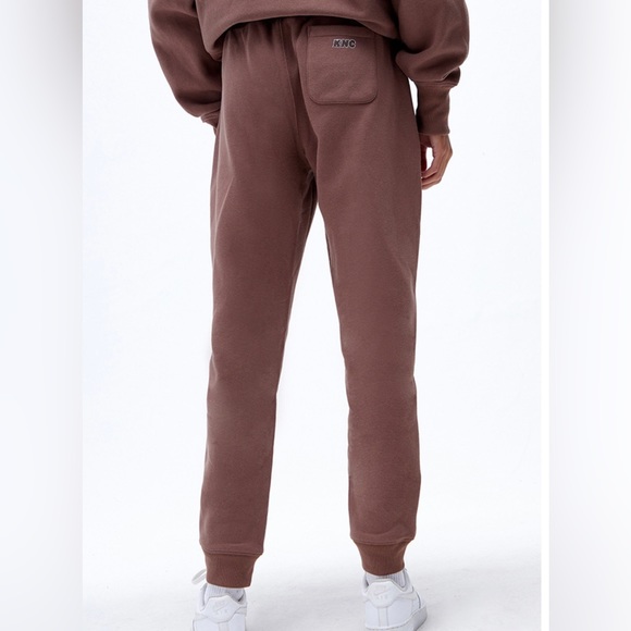 Champion x KNC Beauty Reverse Weave Sweatpants/Brown - Picture 4 of 11
